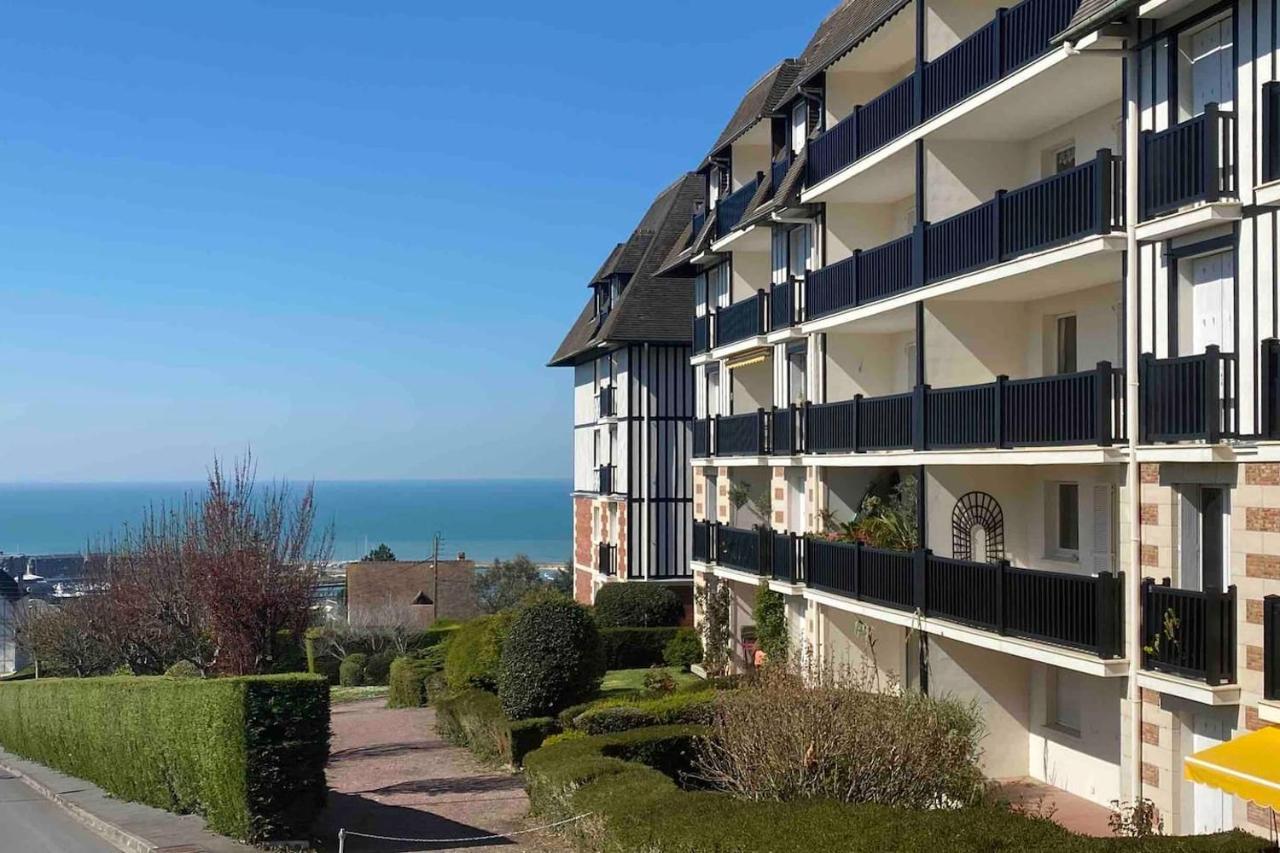 Appartement Avec Terrasse Vue Mer Trouville Sur Mer エクステリア 写真